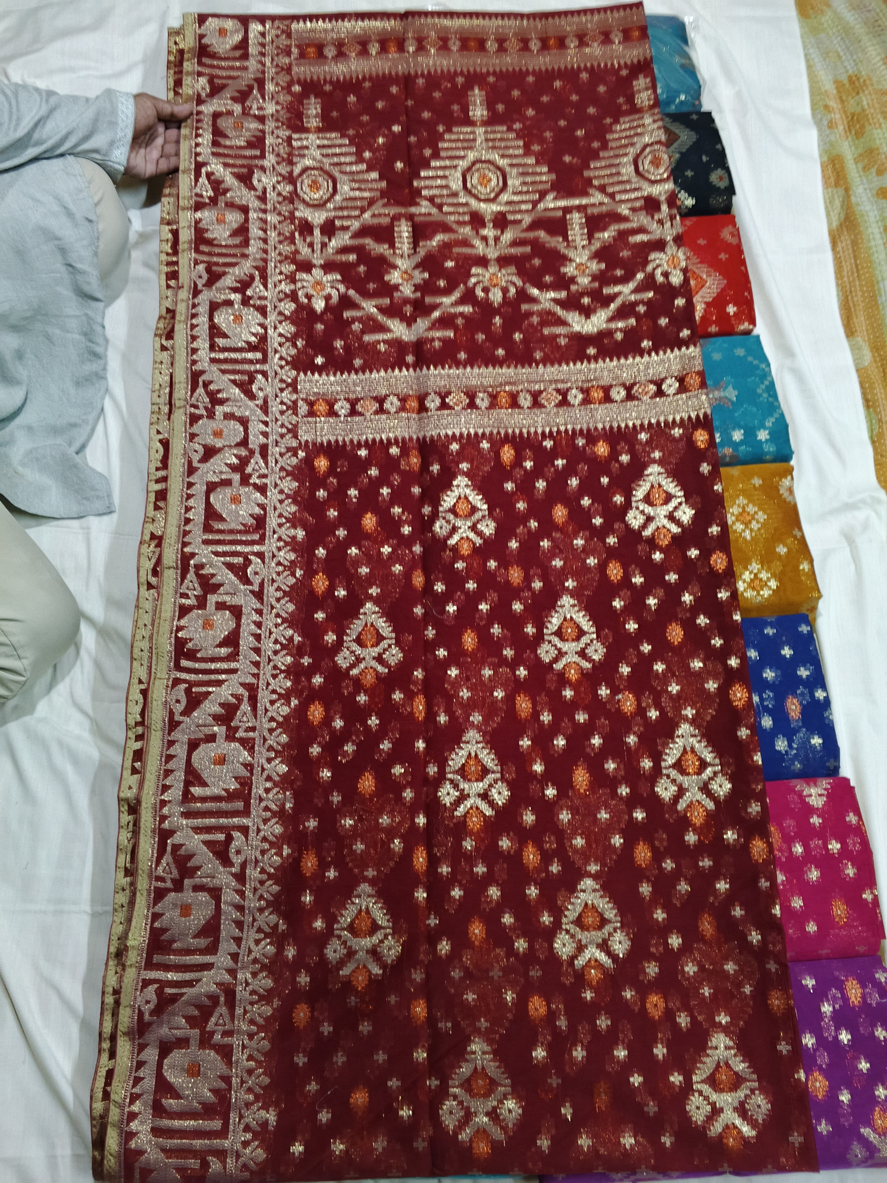 প্রিমিয়াম টেনসিল জরি জামদানি শাড়ি